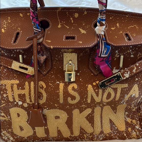 Brown Designer-Inspired Handbag - Picture 4 of 4